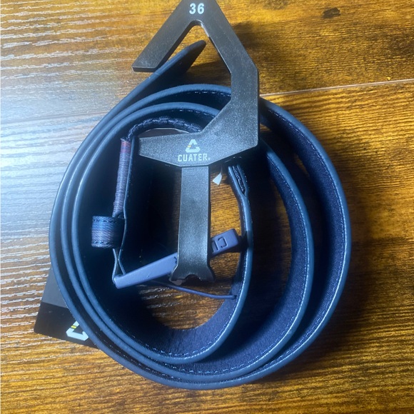 Men’s Cuater Dually Travis Mathew belt size-36 - Picture 4 of 6